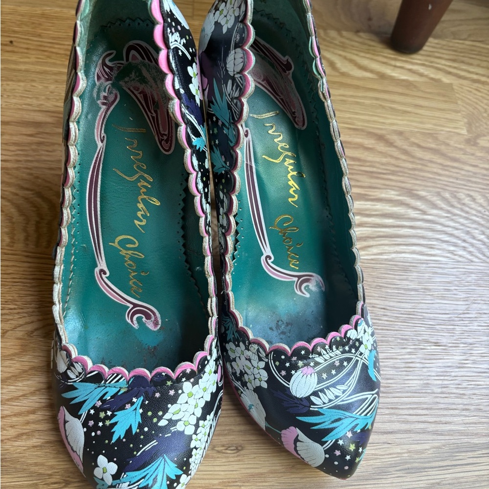 Irregular Choice Black Heels with Pink and White Floral Design - Picture 5 of 11